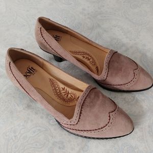 Sofft leather pumps